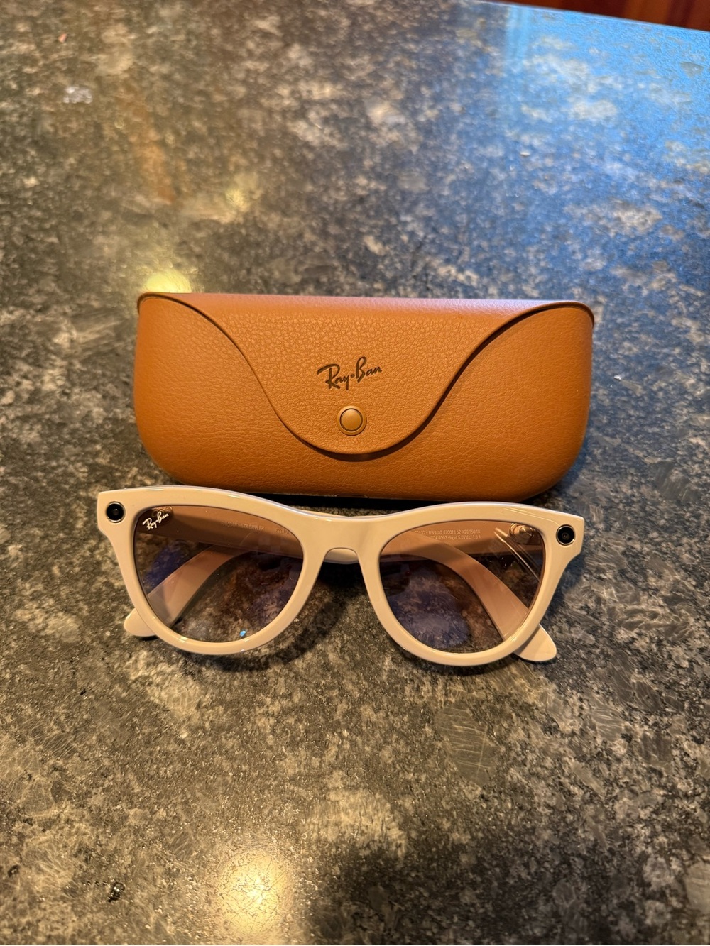 Ray-Ban Women's Meta Glasses - Beige Cat-Eye Sunglasses with Case
